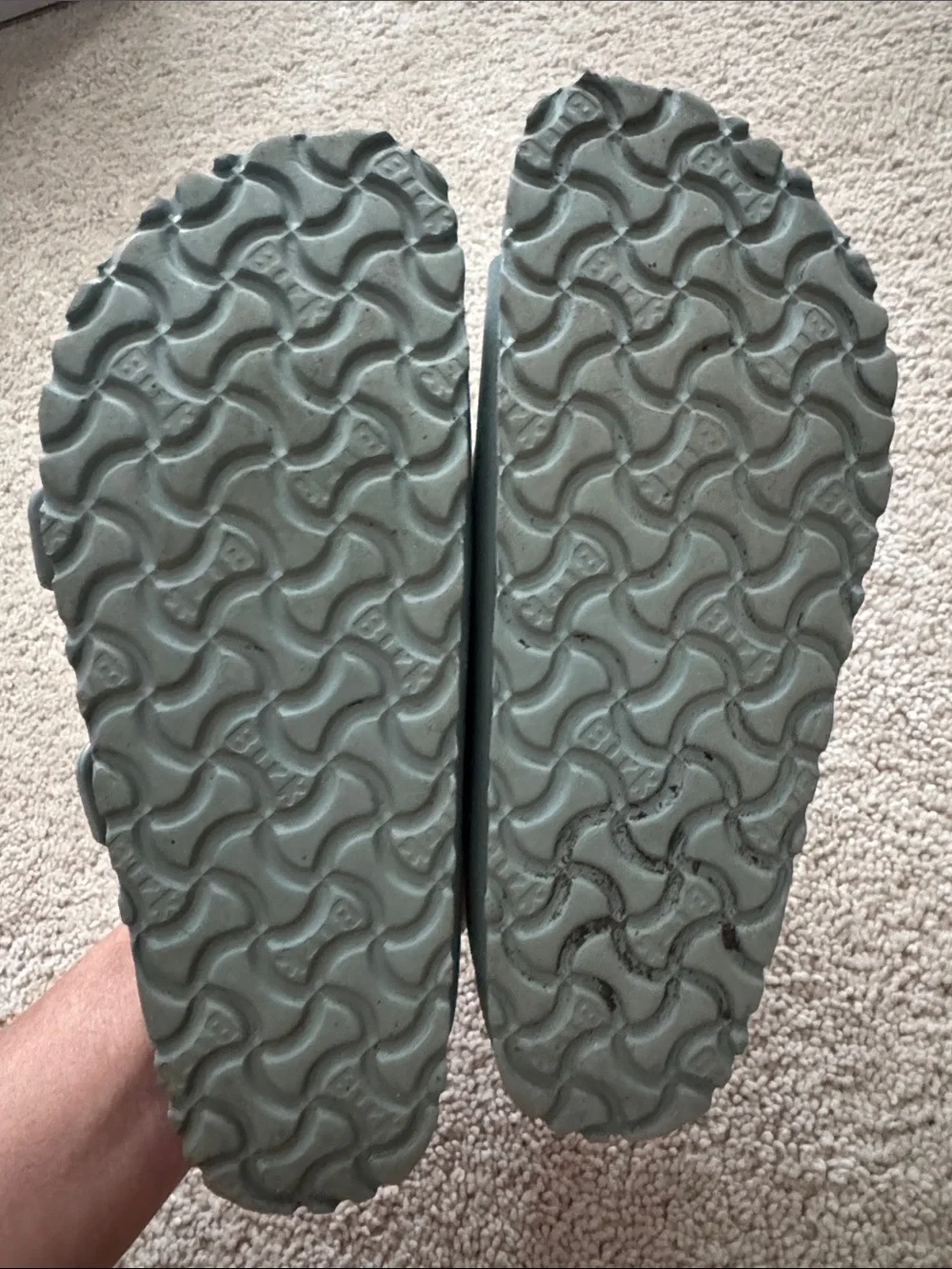 Birkenstock Arizona essentials in sage